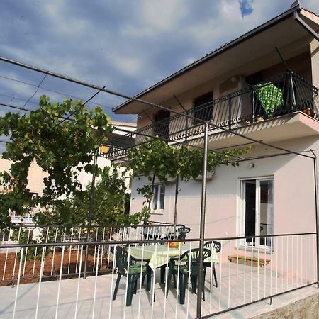 Appartement Apartman Fantasy à Trogir Extérieur photo