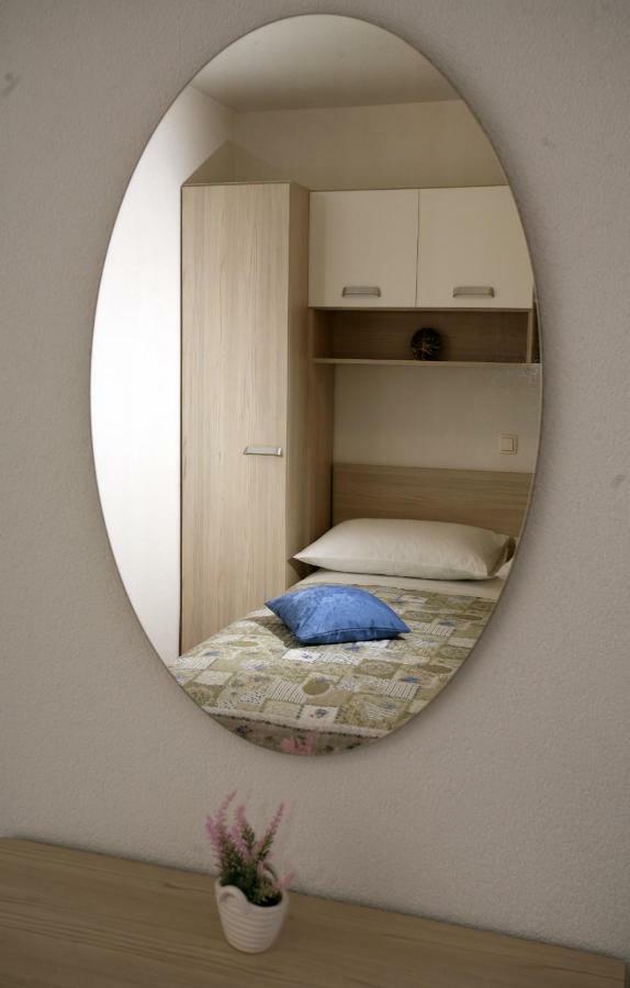 Appartement Apartman Fantasy à Trogir Extérieur photo