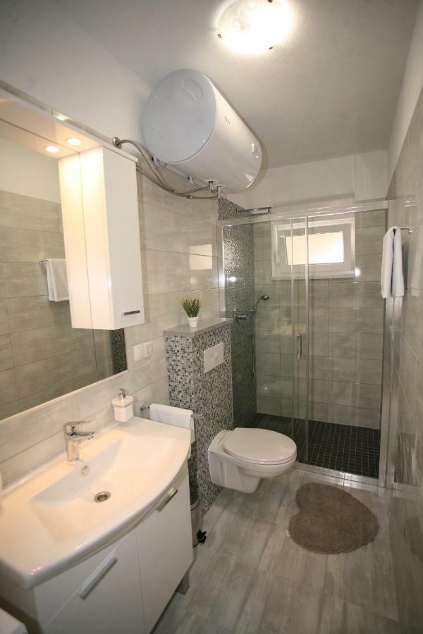 Appartement Apartman Fantasy à Trogir Extérieur photo