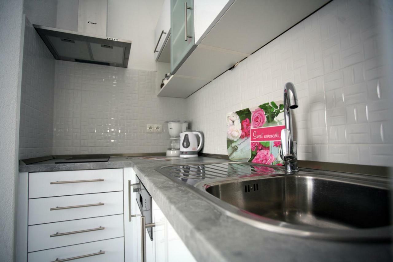Appartement Apartman Fantasy à Trogir Extérieur photo